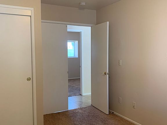 4th image of 3216 Brookside Dr APT A