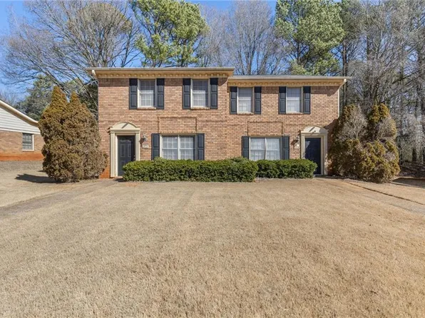 375 Dixie Ct, Lawrenceville, GA 30046