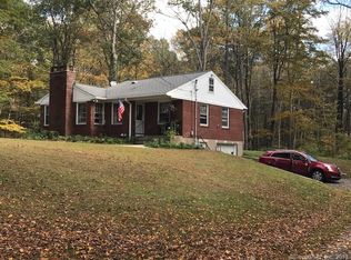 578 Old Sherman Hill Rd, Woodbury, CT 06798