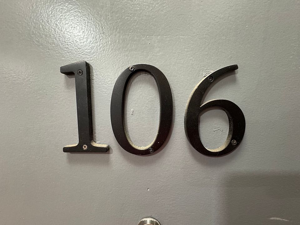 1st image of 1733 Garfield Pl #106