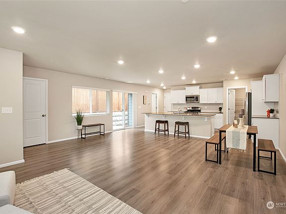 5th image of 3454 Hoffman Hill Blvd