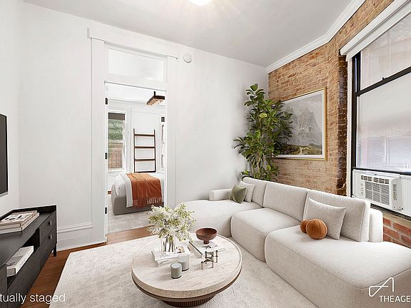 2nd image of 715 9th Ave APT 3RN