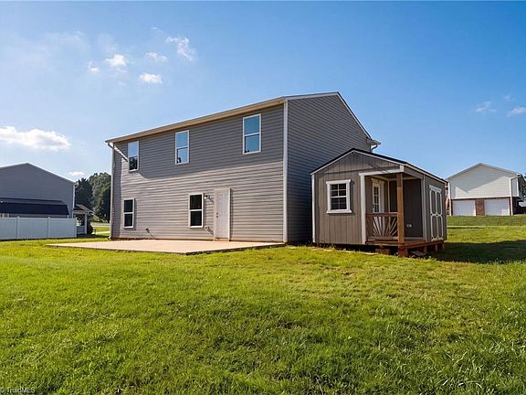5th image of 112 Dixieland Ct