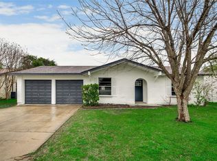 6624 Brookshire Trl, North Richland Hills, TX 76182