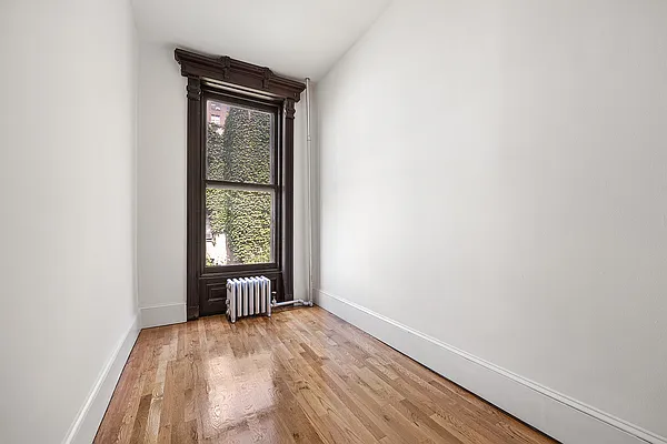 Rented by Corcoran | media 33