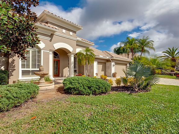 4th image of 872 Cypress Cove Way