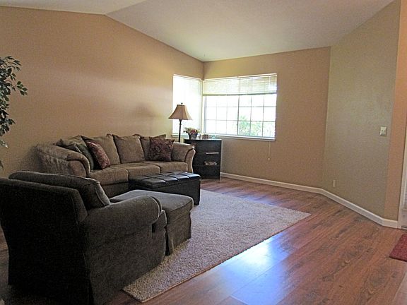 3rd image of 2230 Americana Dr