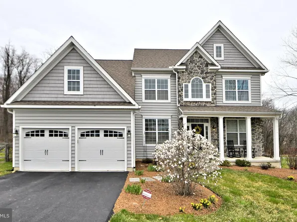 125 Brandywine Ct, Downingtown, PA 19335