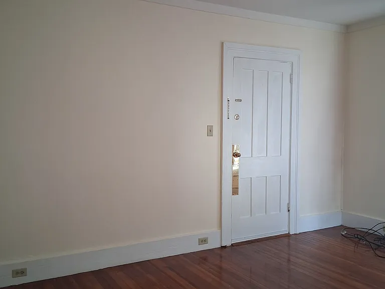 358 Front St #5 — Photo 7