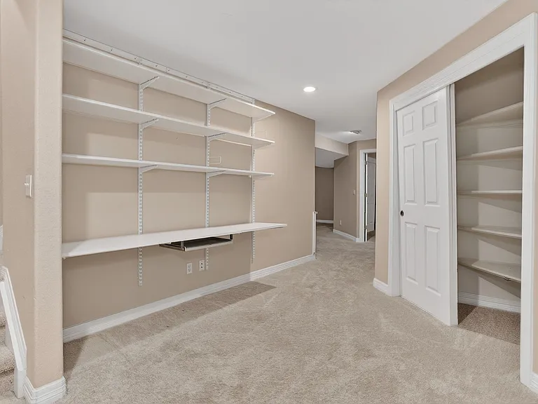 6472 S Jamaica Cir — Photo 39