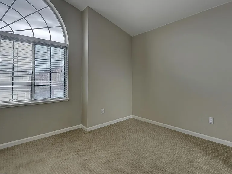 34028 Webfoot Loop — Photo 13