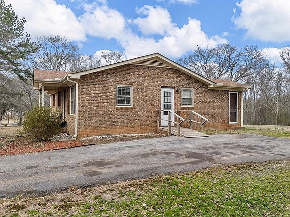 4th image of 1548 Bud Arthur Bridge Rd