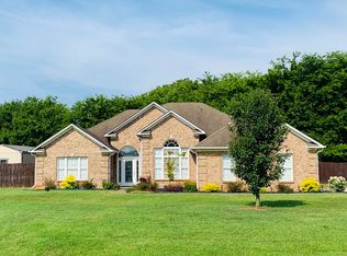 104 Rustic Cedar Ln, Madison, AL 35757