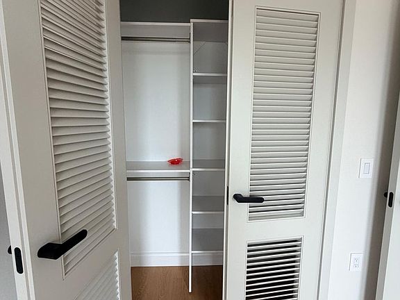 3rd image of 3045 John F Kennedy Blvd #3B