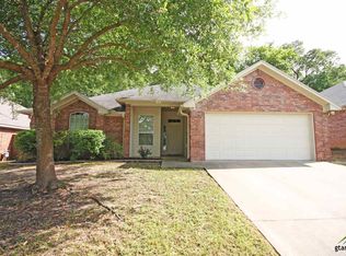 201 Maggie Cir, Flint, TX 75762