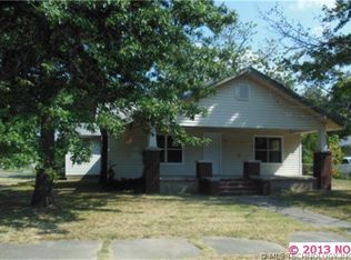 926 N H St, Muskogee, OK 74403