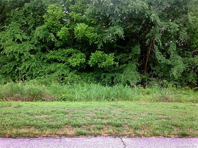 2nd image of 290 Morrowfield Pl