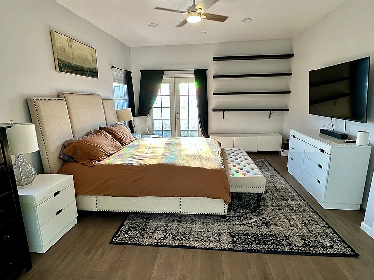 Main bedroom