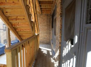 633 W Cornelia Ave #6, Chicago, IL 60657