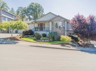 1542 N 4th Ct, Washougal, WA