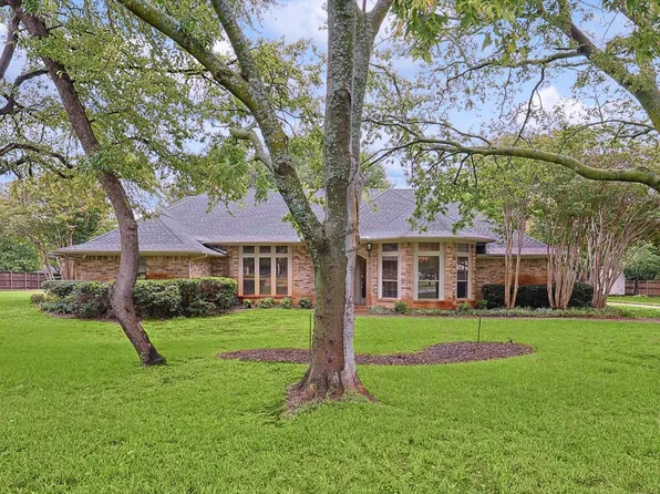 350 Brown Cliff Ct, Double Oak, TX 75077