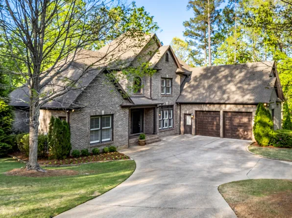 995 Cobble Creek Dr, Birmingham, AL 35226