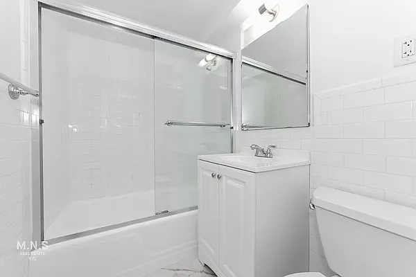 Rented by MNS | media 17