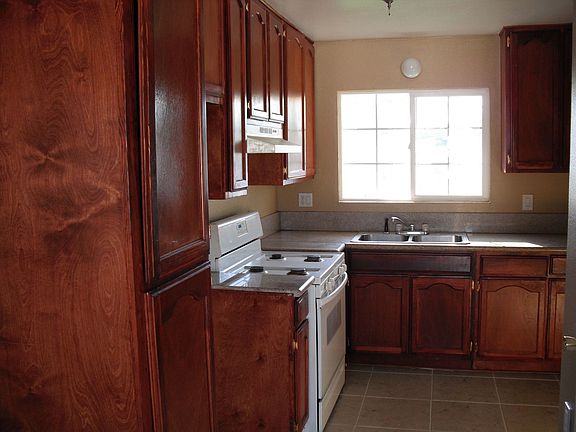 2nd image of 24684 Atwood Ave