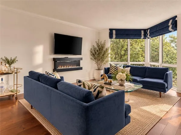 2870 Pharr Court South NW #Nw-509-509, Atlanta, GA 30305