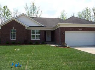 9106 Woodhold Ct, Louisville, KY 40291