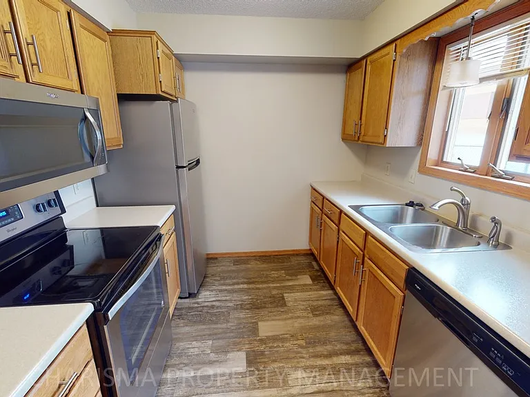 Hoppe Properties — Photo 22