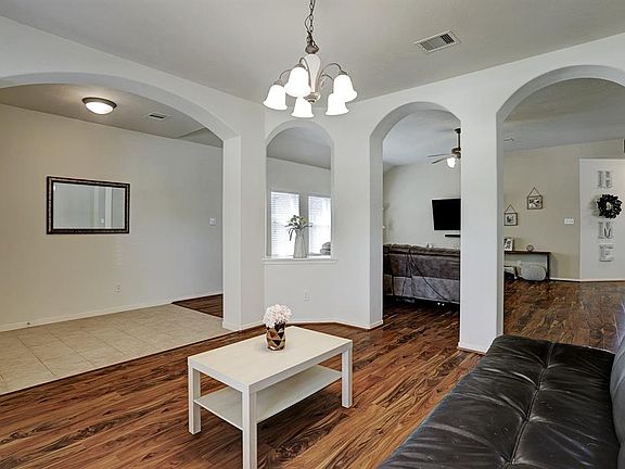 5th image of 14227 Englewood Park Ln
