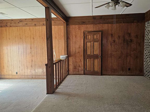 5th image of 389 2nd St N
