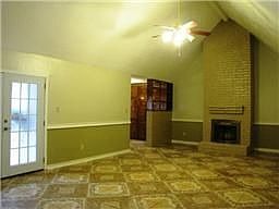 3rd image of 4307 Windrift Dr