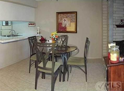 3rd image of 6201 Escondido Dr APT 5B