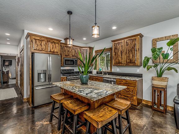 5th image of 31391 N Spitfire St