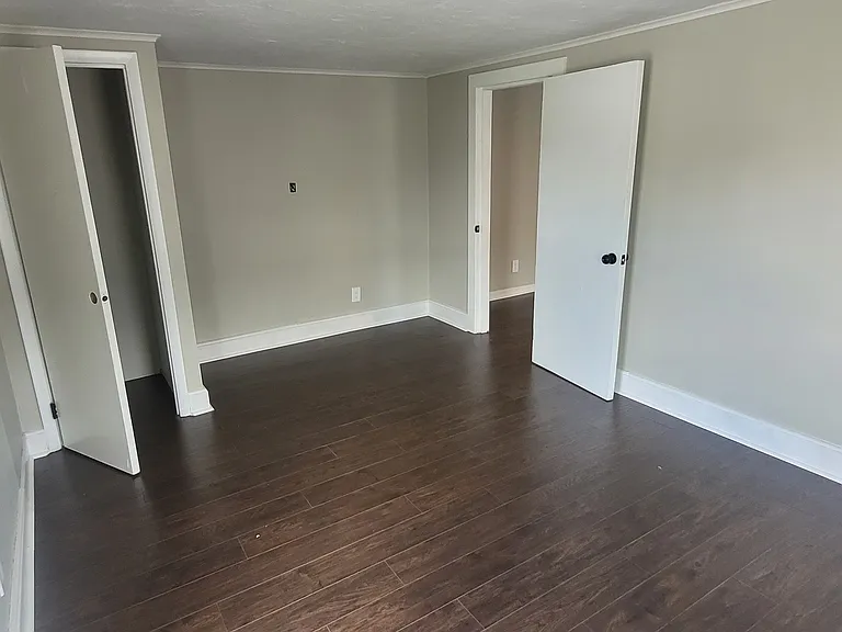 21 Pine St #4 — Photo 8
