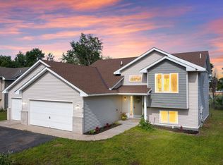 412 14th Ave S, Princeton, MN 55371