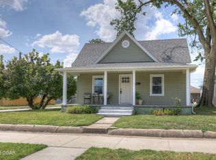 2028 Bird Ave, Joplin, MO 64804