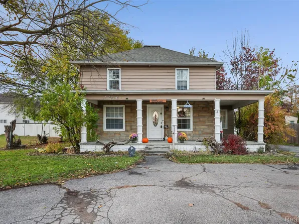 12115 Canal Rd, Sterling Heights, MI 48313