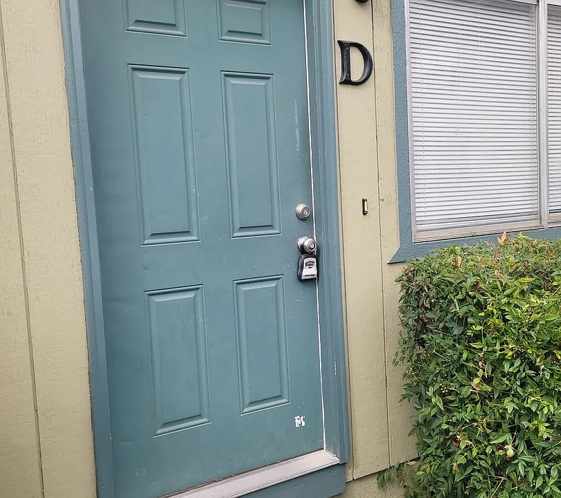 P0130 - 2115 E. Barnett Rd.