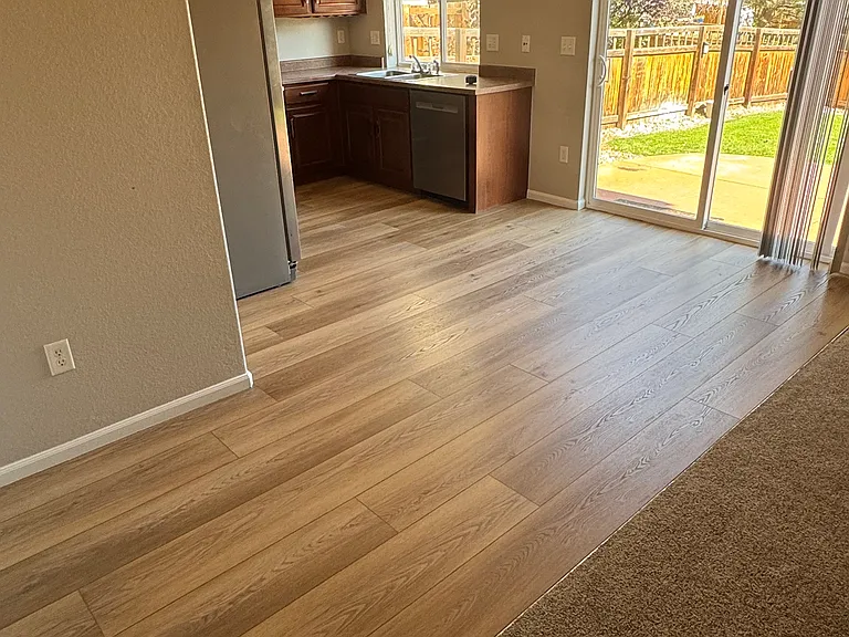 3975 Alcazar Dr — Photo 4