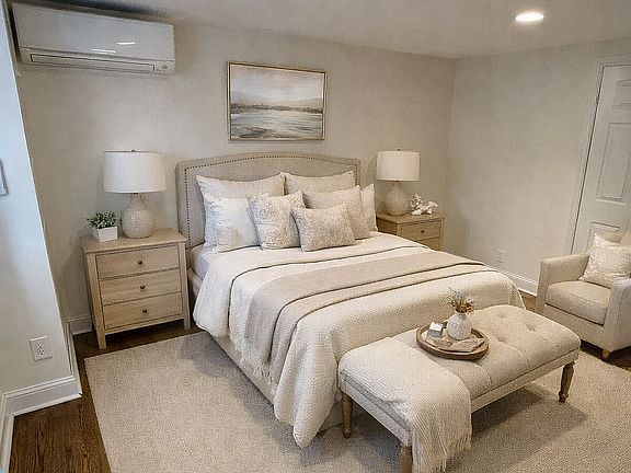 4th image of 133-09 Rockaway Beach Blvd #2