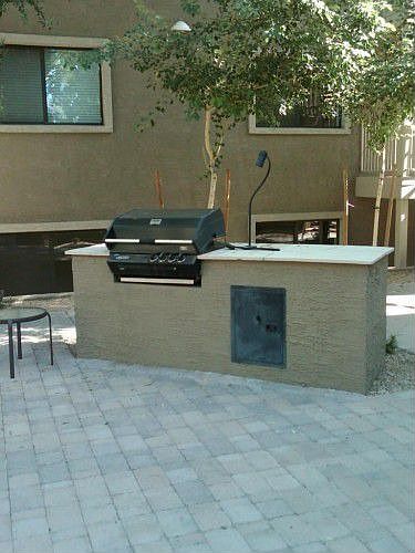2nd image of 724 E Devonshire Ave Unit 201