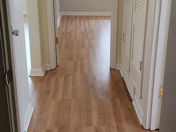 5th image of 1827 Bashford Manor Ln APT 3