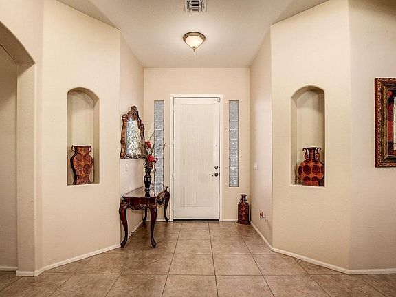 4th image of 20751 N Alexis Ave