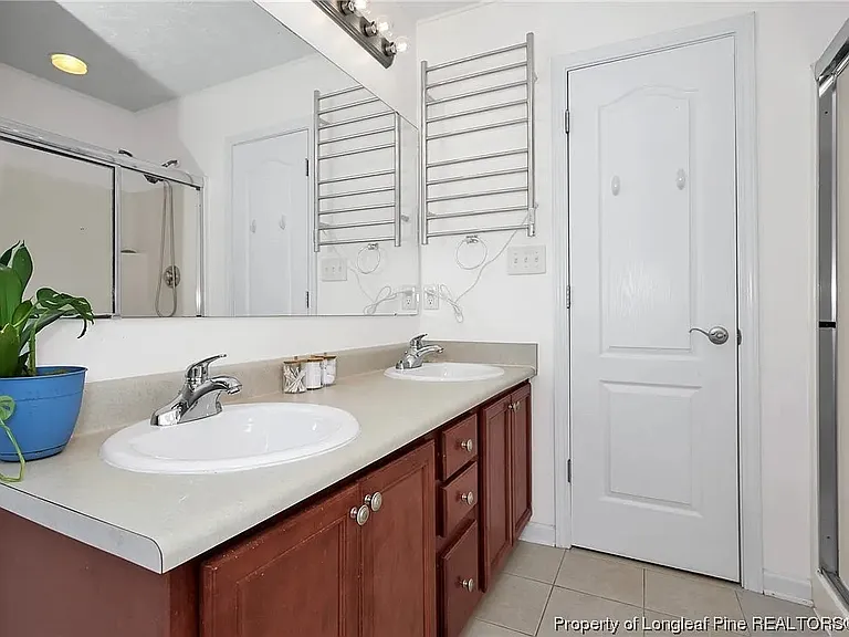 5329 Wallbrook Dr — Photo 13