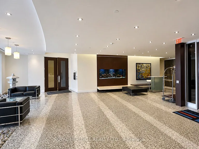 208 Queens Quay W #308 — Photo 15