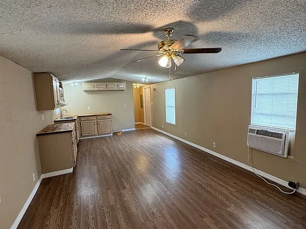 756 Railroad Ave, Moore Haven, FL 33471