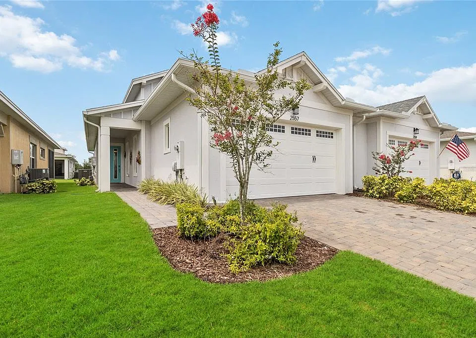 2557 Yellow Brick Rd